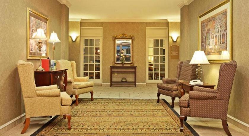 Holiday Inn Express Camden Hotel By Ihg Εξωτερικό φωτογραφία
