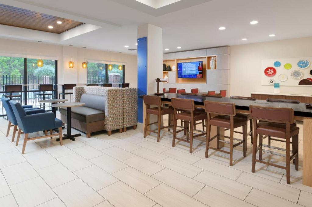 Holiday Inn Express Camden Hotel By Ihg Εξωτερικό φωτογραφία